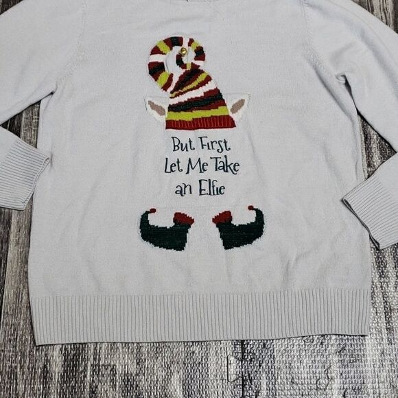 "BUT FIRST LET ME TAKE AN ELFIE" SWEATER - NEW - Picture 5 of 9